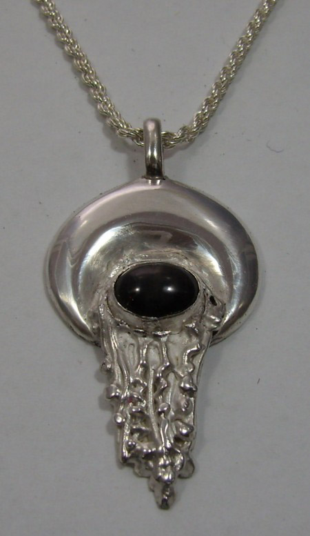 2. Pendant Art Clay, enstatite .jpg
