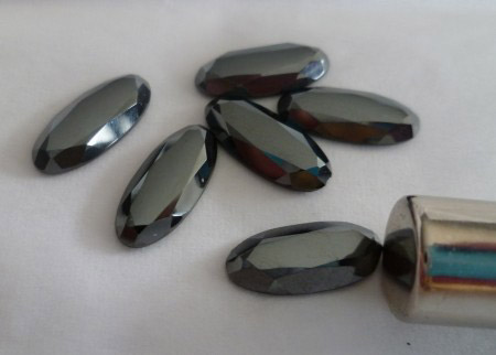 Hämatit schwach magnetisch..JPG