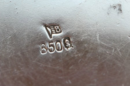 850.JPG