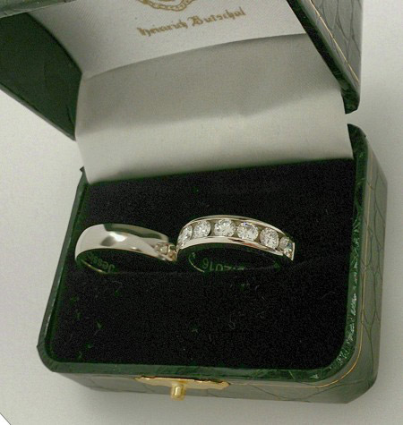 Trauringe Halbmemoire.jpg