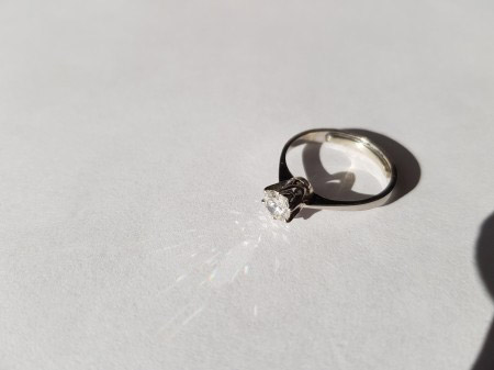 Ring mit Brilliant