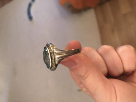 Wie alt könnte dieser Ring sein?