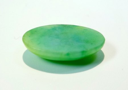 ECHTE JADE - JADEIT CABOCHON aus Goldschmiede zu verkaufen