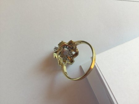 Verschiedene Goldringe
