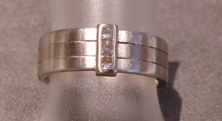 Trauringe aus "weißem" Metall gesucht
