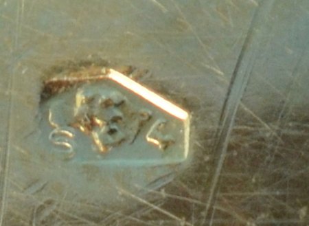 Unbekannte Punze auf Ring
