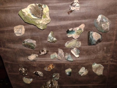 Kennt jemand solche steine???