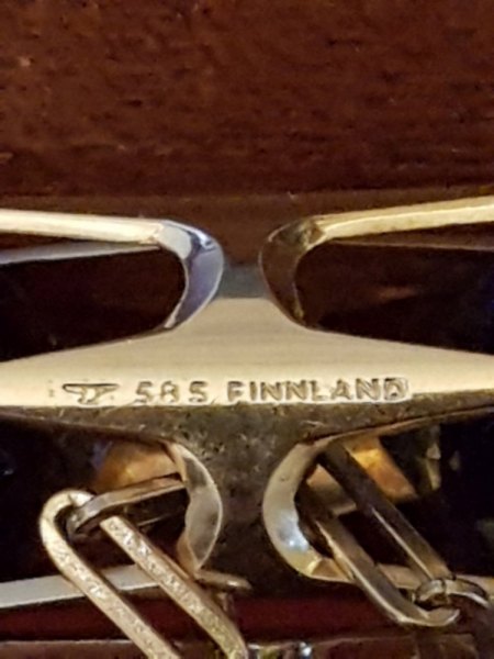 Gold Anhänger 585er mit Punze und Bezeichnung Finnland?