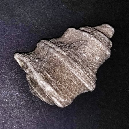 Fotoserie Mineralstufen, rohe Edelsteine in Matrix ...