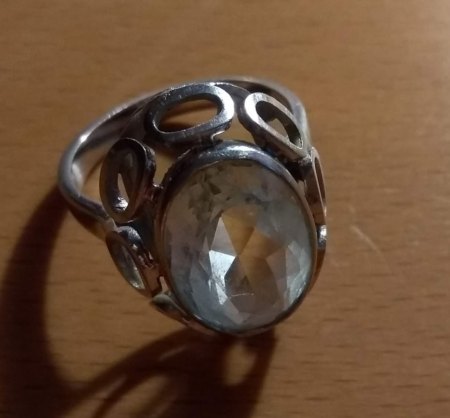 Weißgoldring mit Aquamarin?