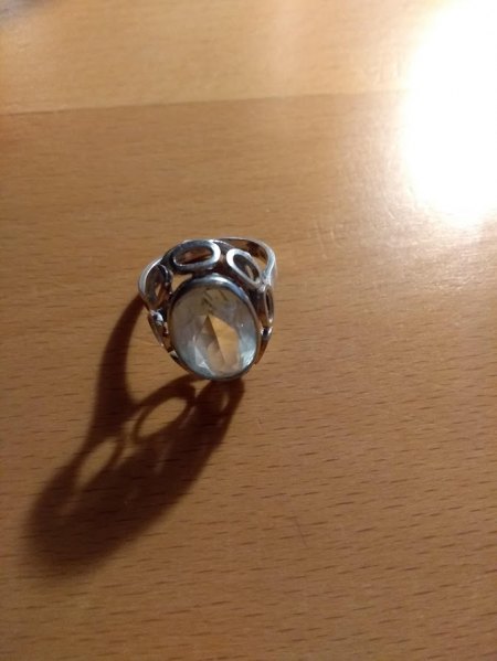 Weißgoldring mit Aquamarin?