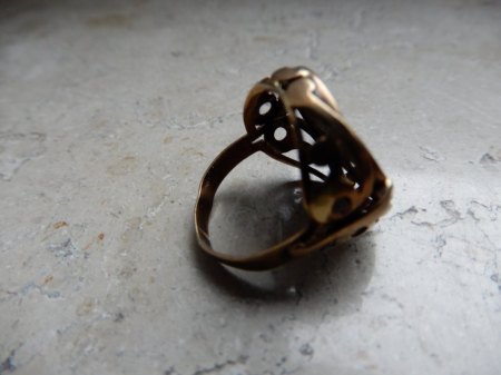 Kann jemand bei den Fotos der Punzierung etwas erkennen?