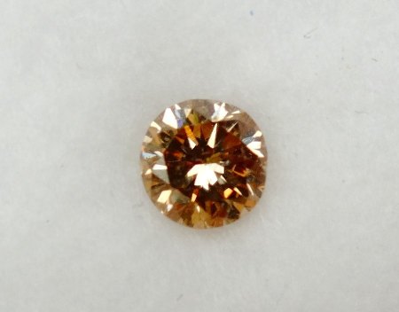 Cognacfarbiger Brillant - 0,285 Carat - aus Goldschmiede zu verkaufen