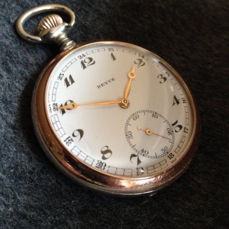 Alte Taschenuhr ohne Marke, Stempel o.ä.