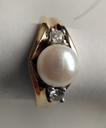 Ring, Gold, Perle und 2 Brillanten
