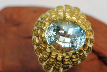 Das Oval ist nicht nur des Goldschmieds Qual