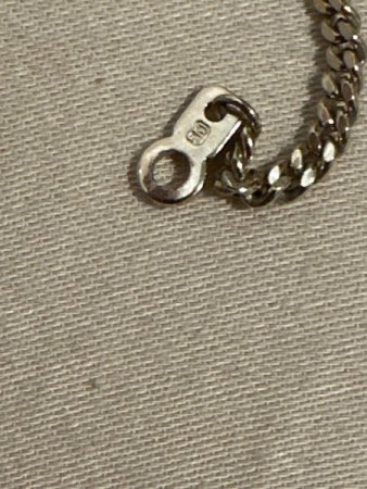 Kette mit Y Stempel