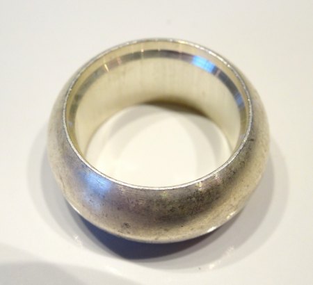 9 Zargenfassungen rund bauchig - 925er Silber, ⌀ 15 bis 6 mm aus Goldschmiede zu verkaufen