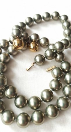 Tahiti Perlen Schmuck Set mit Gold Schließe
