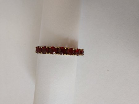 Reinigung Granatschmuck