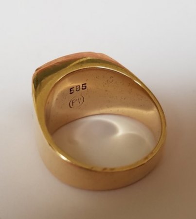 Großvaterring 1: "Siegelring", was ist das für ein Stein?