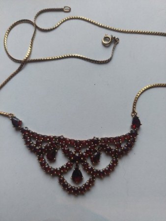 Granatschmuck geerbt