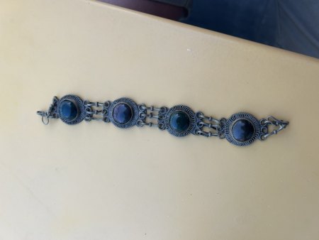 Altes Armband