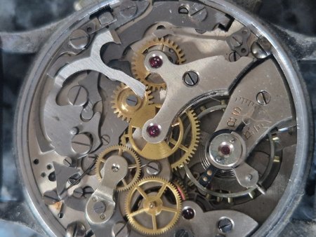 Was ist die Uhr Wert ca. DUbois