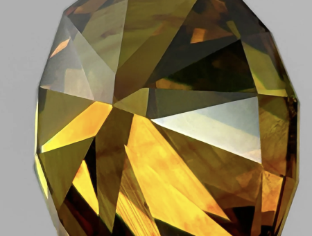 Aus uhus Werkstatt. November 2025. Was lange währt, wird bisweilen doch noch gut: Sphalerit polieren.