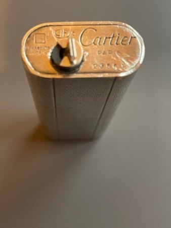 Hilfe bei einem Cartier-Feuerzeug