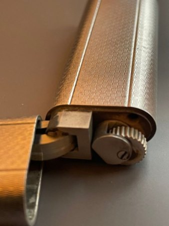 Hilfe bei einem Cartier-Feuerzeug