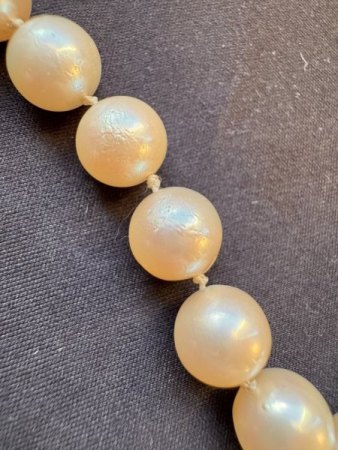 Perlenkette mit Anhänger