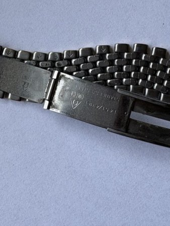 Omega De Ville