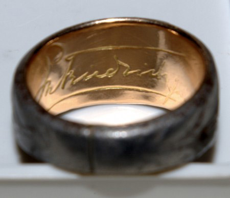 ring02.jpg